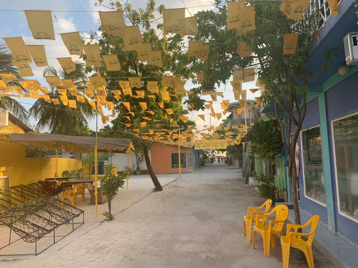 Hotel La Isla Tropica