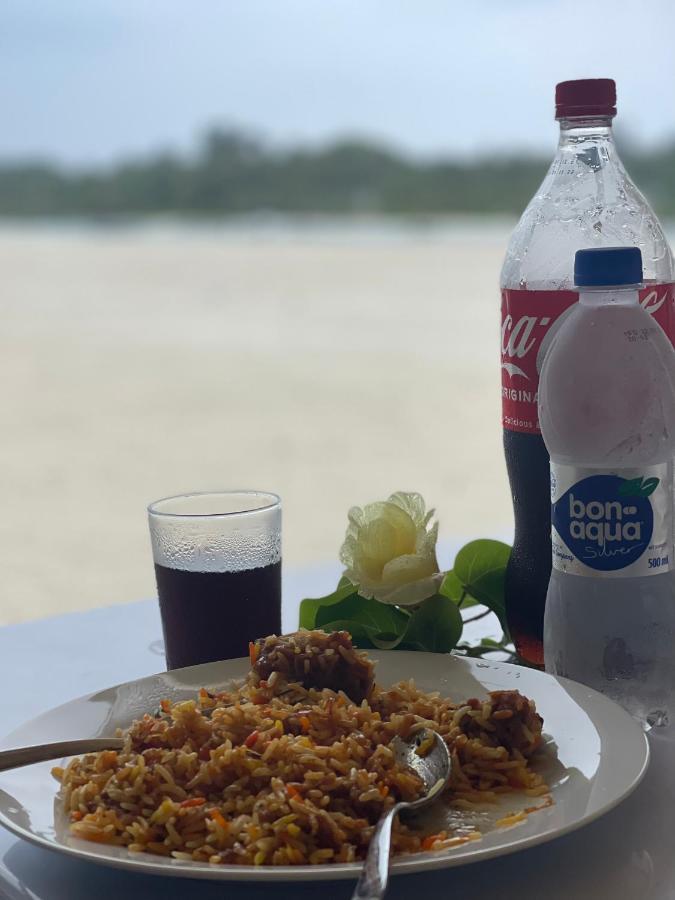 La Isla Tropica